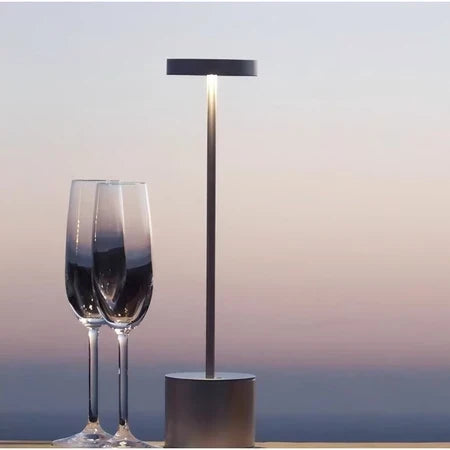 Luminária Sem Fio Recarregável – Design Sofisticado para Sua Casa | Decora Byte